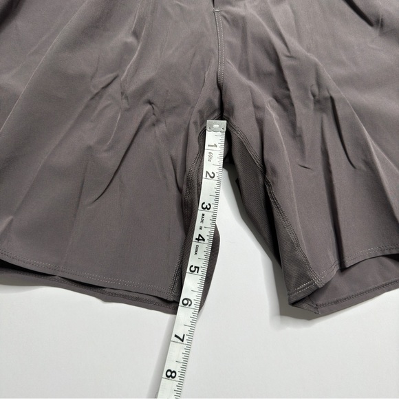 Gray Peak Velocity Athletic Shorts XL - Picture 6 of 8